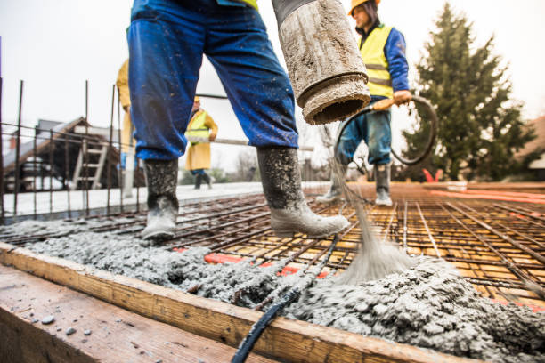 Best Commercial Concrete Contractor  in St Paul, VA